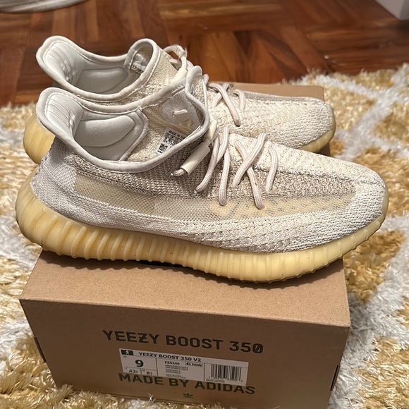 Men’s Yeezy boost 350 - Picture 1 of 6